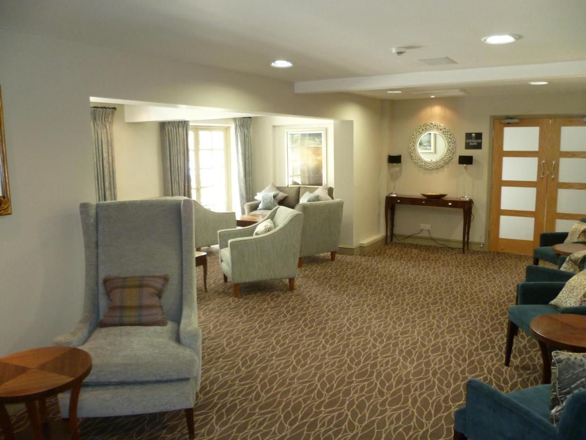 The Crown Of Crucis Country Inn And Hotel Cirencester Εξωτερικό φωτογραφία