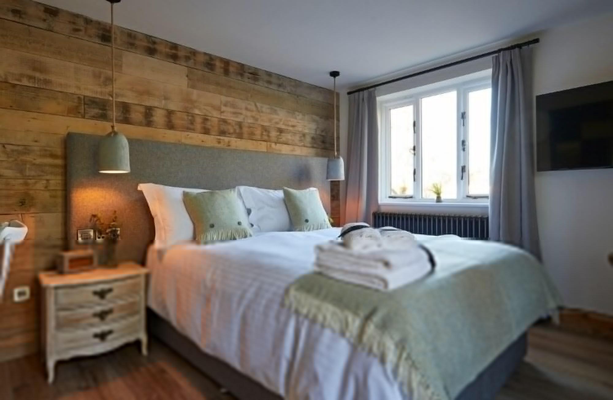 The Crown Of Crucis Country Inn And Hotel Cirencester Εξωτερικό φωτογραφία