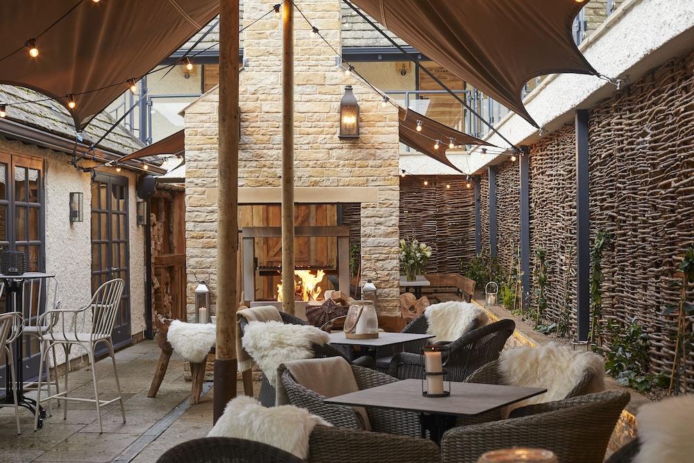 The Crown Of Crucis Country Inn And Hotel Cirencester Εξωτερικό φωτογραφία