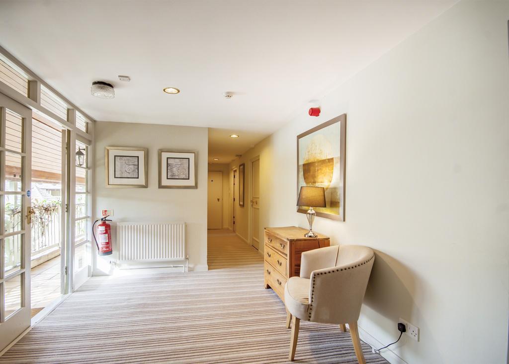 The Crown Of Crucis Country Inn And Hotel Cirencester Εξωτερικό φωτογραφία