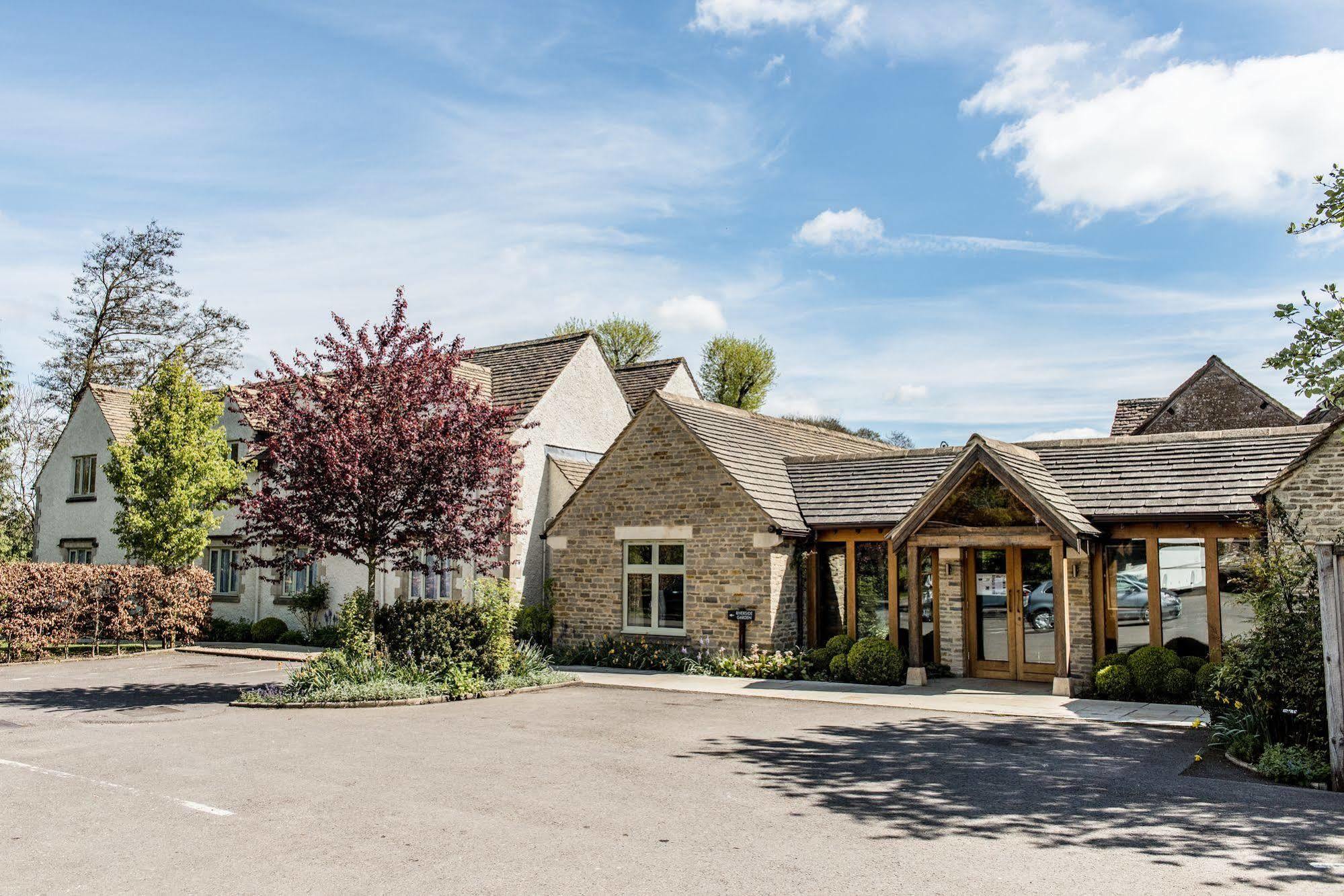 The Crown Of Crucis Country Inn And Hotel Cirencester Εξωτερικό φωτογραφία