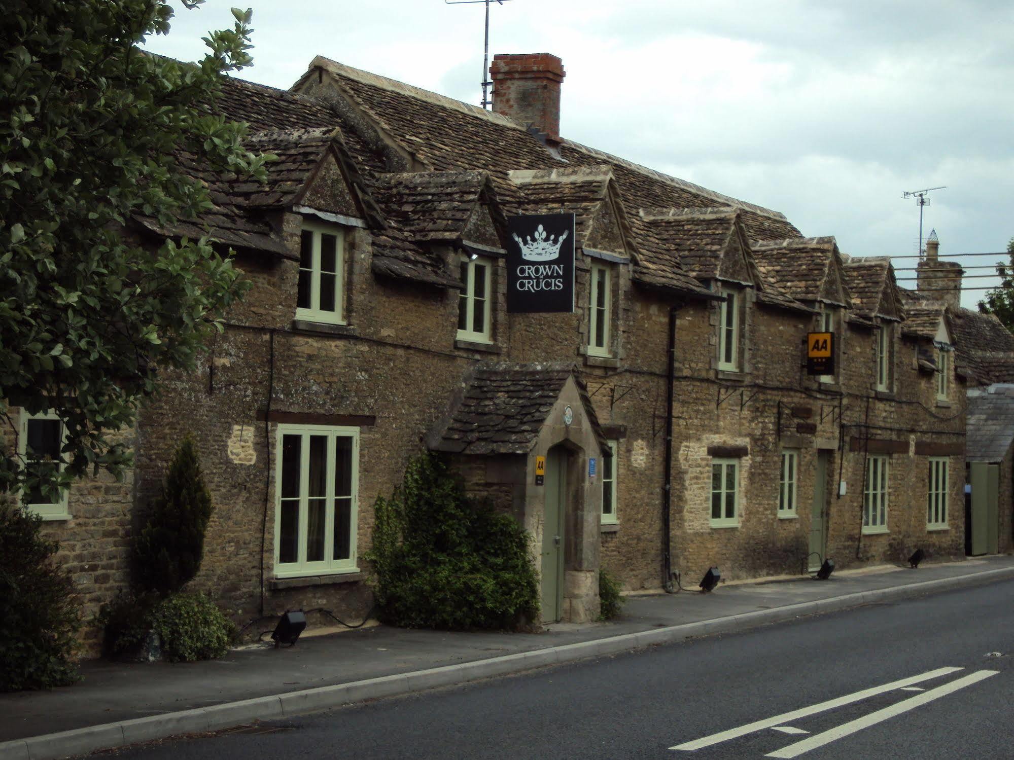 The Crown Of Crucis Country Inn And Hotel Cirencester Εξωτερικό φωτογραφία
